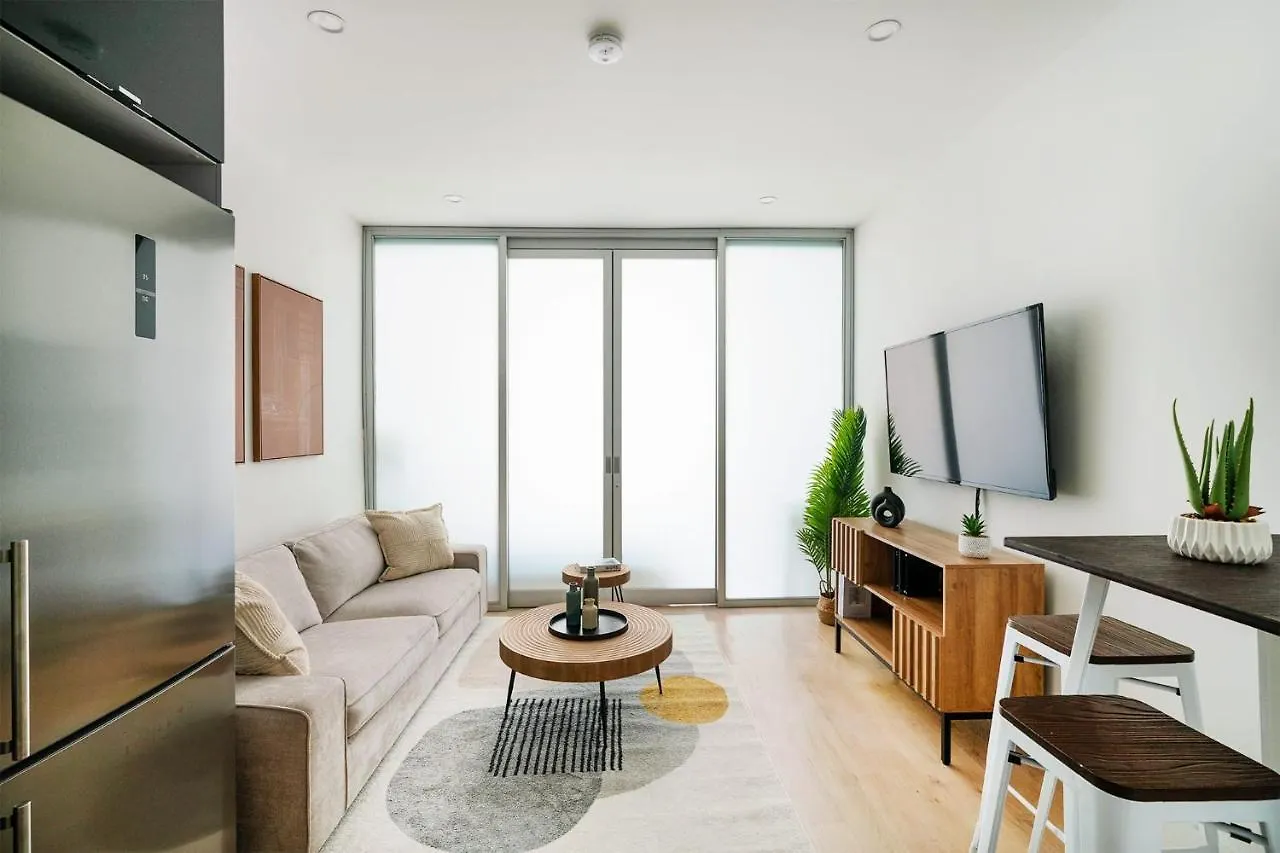 78-3C Newly Renovated 1Br Wd Walk 2 Central Park نيو يورك شقة